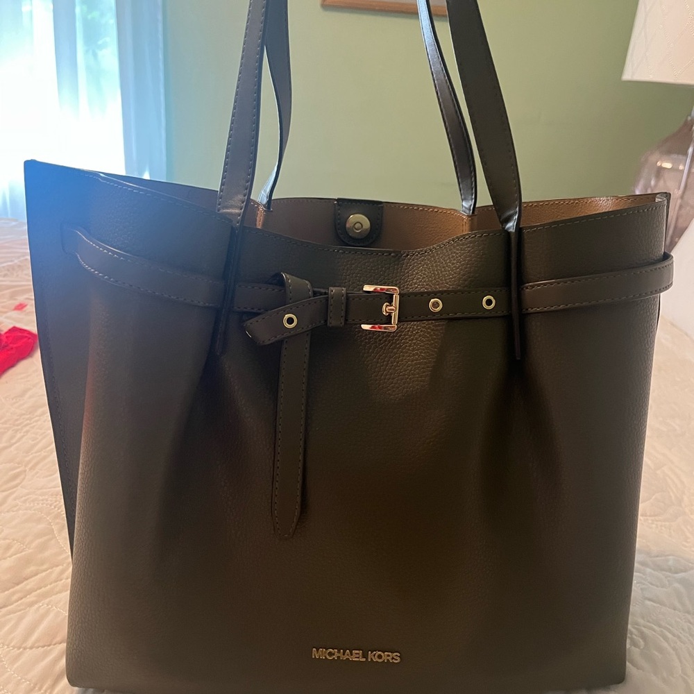 Michael Kors Large Leather Tote